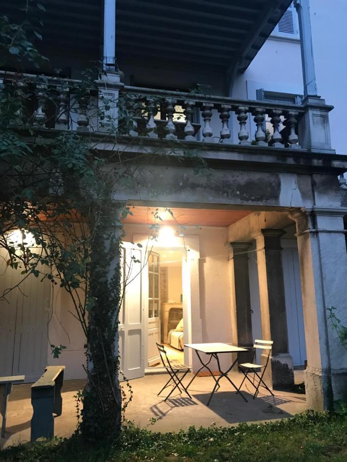 Apartmán Sur La Colline Lyon Exteriér fotografie